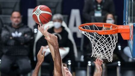 Basketbol Maçları için Seyirci Organizasyonları ve Tribün Tavsiyeleri